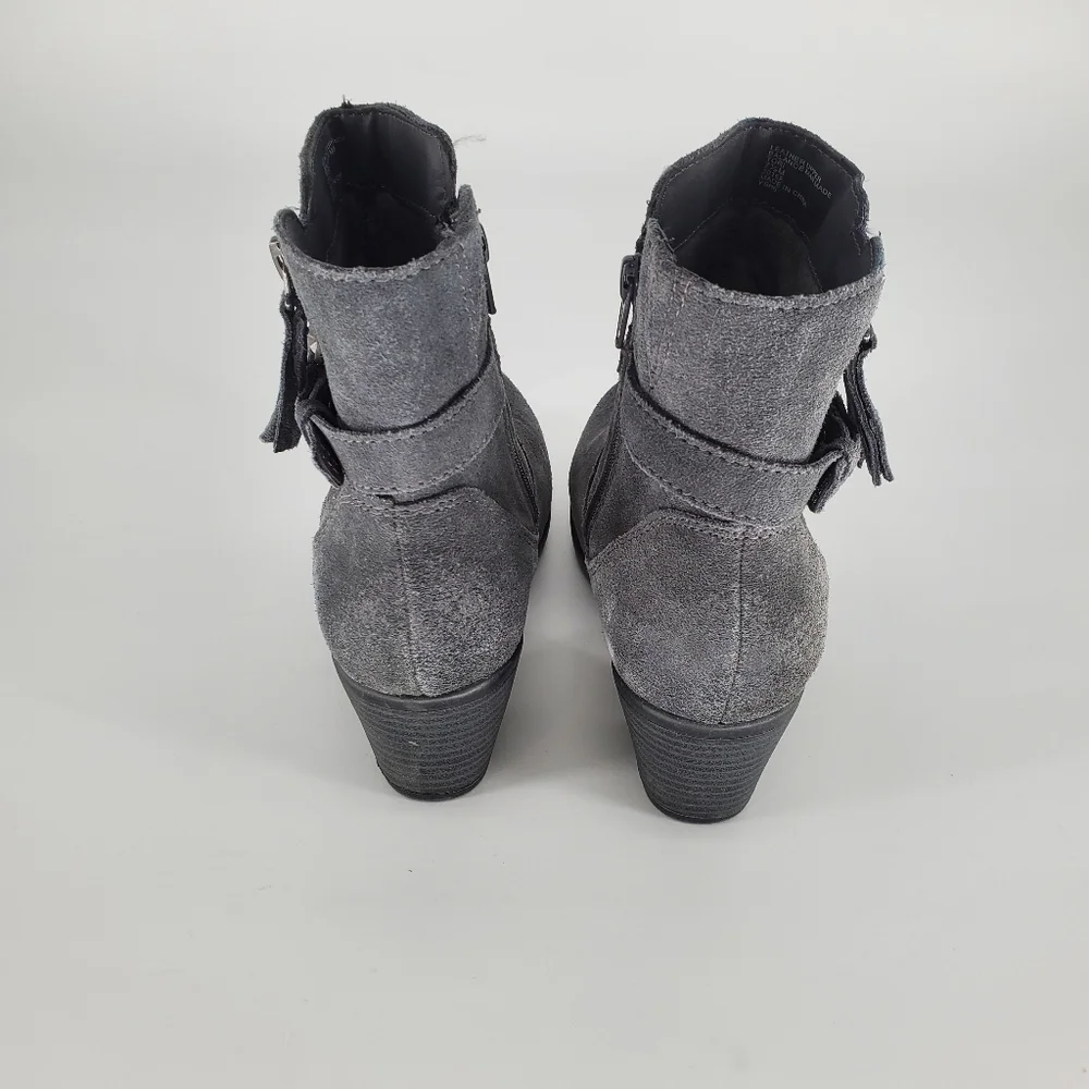 Earth Origins Tori Grey Suede Water Repellent Heel Ankle Boots, Size 7.5